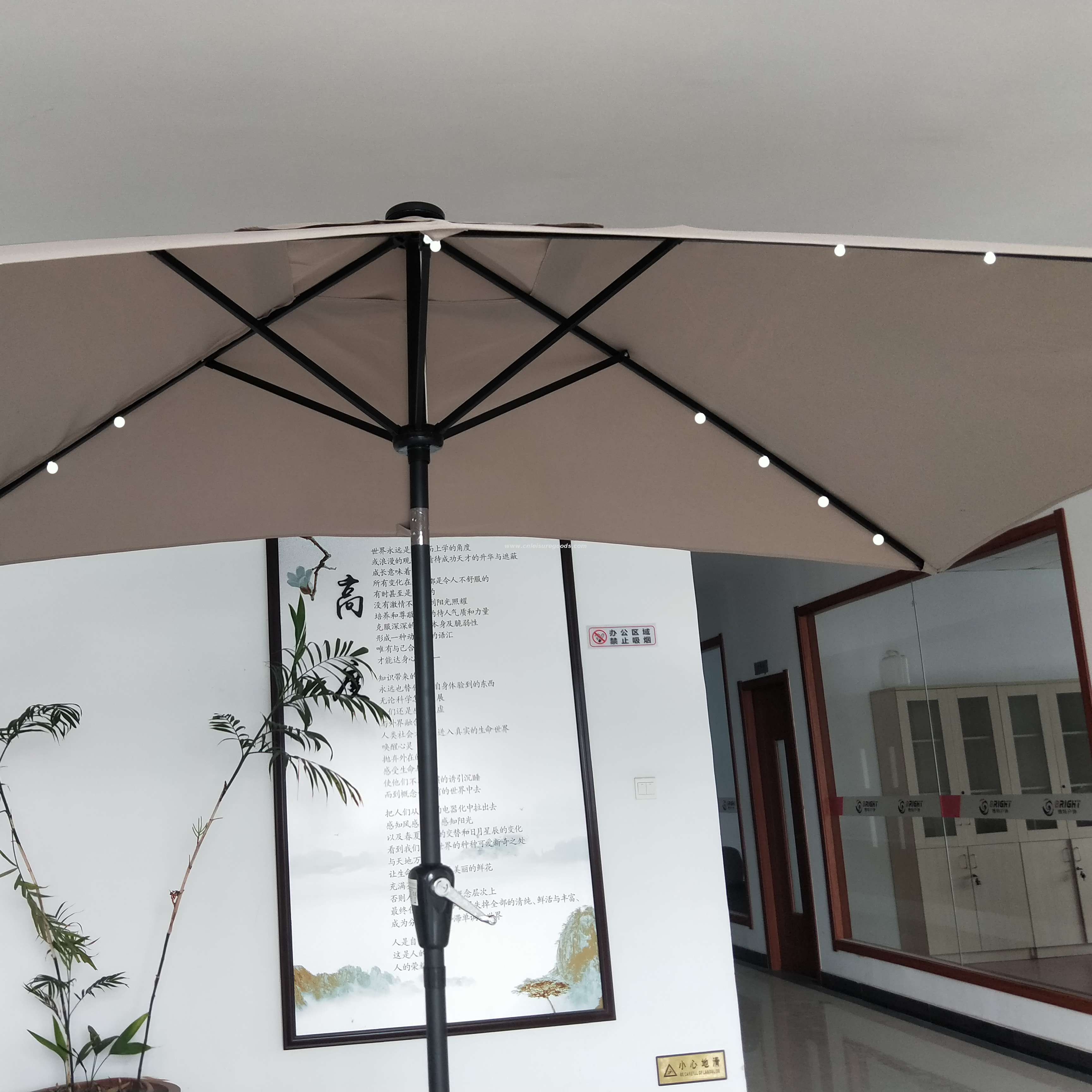 2x3M Solar Powered LED Light Outdoor Patio Umbrella with 6 Rib Crank Tilt Table Market Beach Pool Cafe Deck LED Parasol