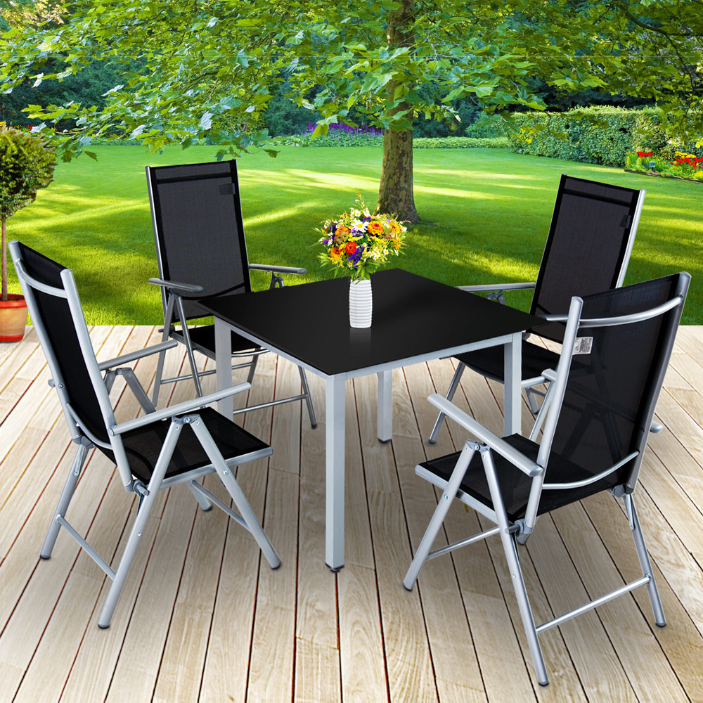 What material is good for outdoor garden tables and chairs in the villa courtyard?